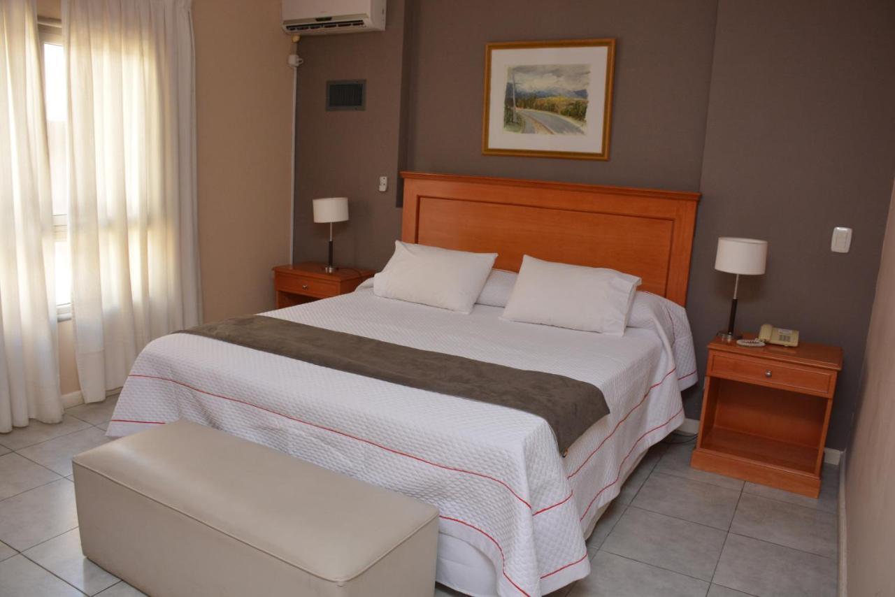 Mercedes Park Hotel บียาเมอร์เซเดส ภายนอก รูปภาพ